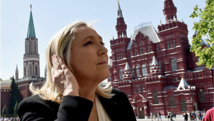 «Le Pen-Poutine : dix ans de soutien que la candidate du RN veut faire oublier» 